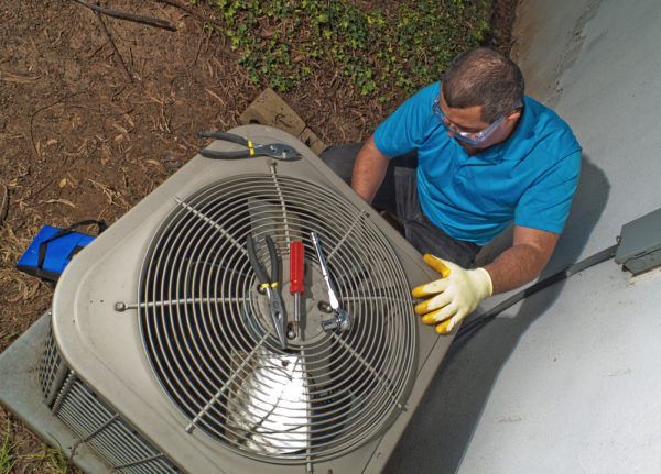 4 Signs Your Should Replace Your AC Immediately
